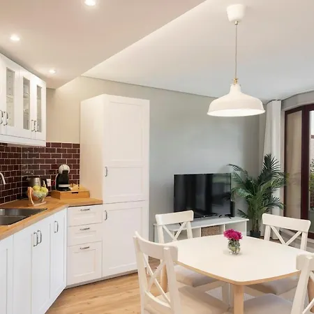 The Boats By An Island * フンシャル